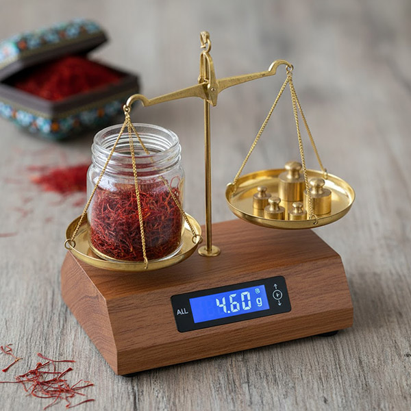 یک مثقال زعفران چند گرم است